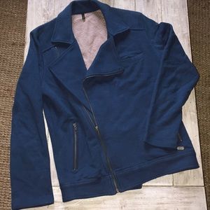 capital metálico Confirmación United Colors Of Benetton Jackets & Coats | Benetton Motto Sweatshirt Jacket | Poshmark capital metálico Confirmación United Colors Of Benetton Jackets & Coats | Benetton Motto Sweatshirt Jacket | Poshmark